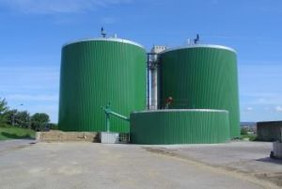 Biogasanlage mit Hydrolysefermenter,<br>Quelle: BTN Biotechnologie Nordhausen GmbH