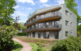 Südfassade des Hauses „Wohnen am Kleinen Wannsee“, HolzbauPlus Teilnehmer 2016, Foto: Roswag Architekten